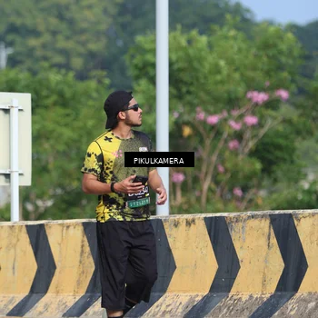 Runner Photo 6370831