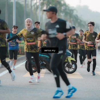 Runner Photo 6370878