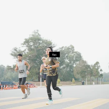 Runner Photo 6370892