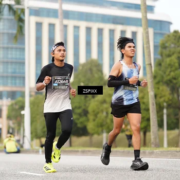 Runner Photo 6370897