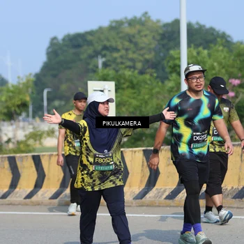 Runner Photo 6370910