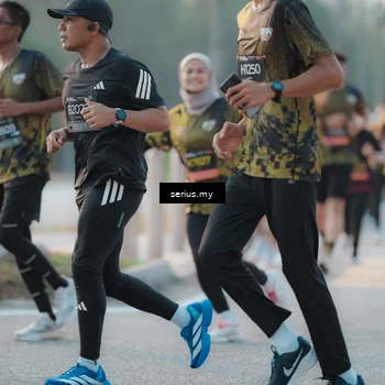Runner Photo 6370923