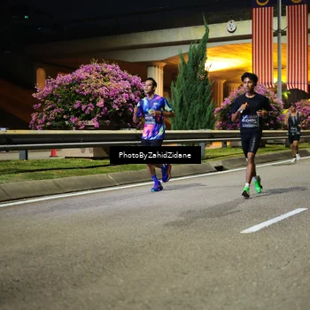 Runner Photo 6370935