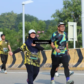 Runner Photo 6370969