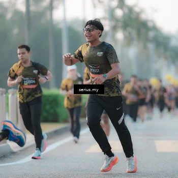 Runner Photo 6370978