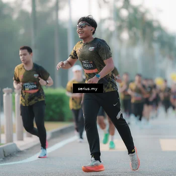 Runner Photo 6370985