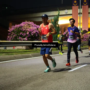 Runner Photo 6370998