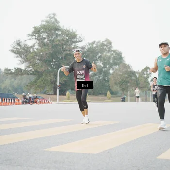 Runner Photo 6371006