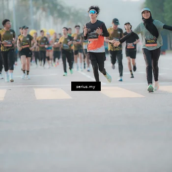 Runner Photo 6371007