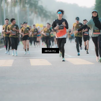 Runner Photo 6371013
