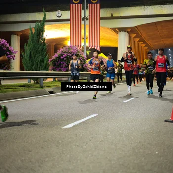 Runner Photo 6371034