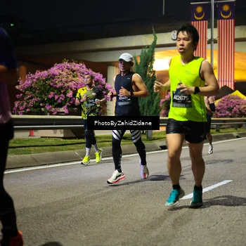 Runner Photo 6371075