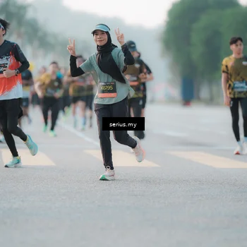 Runner Photo 6371077