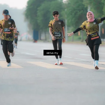 Runner Photo 6371097