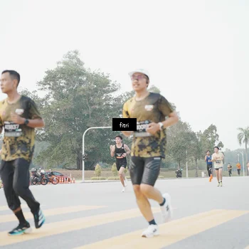Runner Photo 6371119