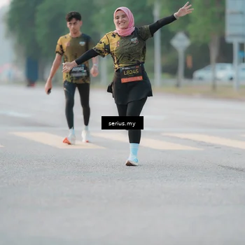 Runner Photo 6371132