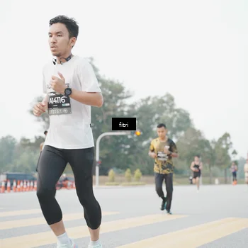 Runner Photo 6371140
