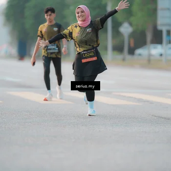 Runner Photo 6371142