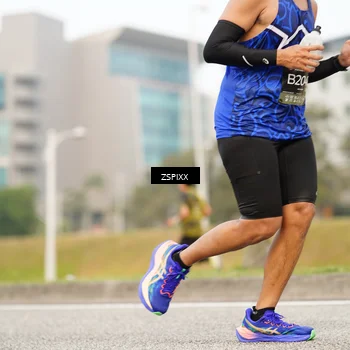 Runner Photo 6371143