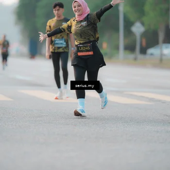 Runner Photo 6371153