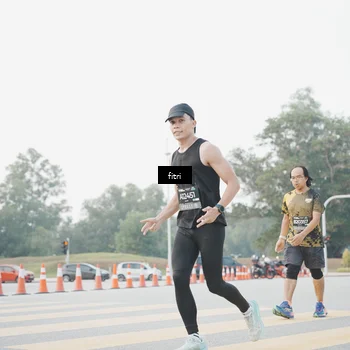 Runner Photo 6371154