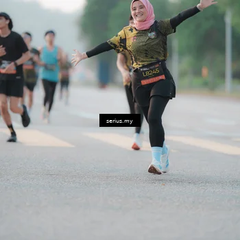 Runner Photo 6371155