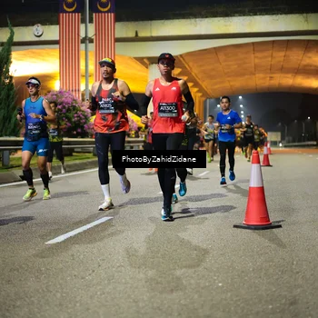 Runner Photo 6371170