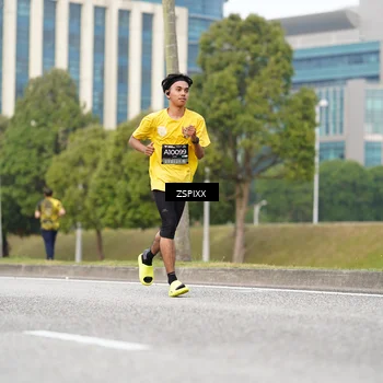 Runner Photo 6371188