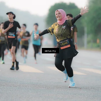 Runner Photo 6371191