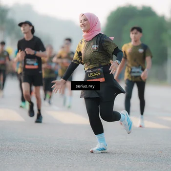Runner Photo 6371215