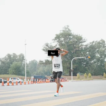 Runner Photo 6371237
