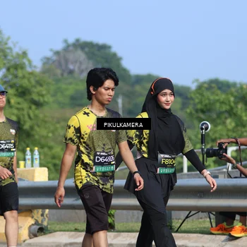 Runner Photo 6371254