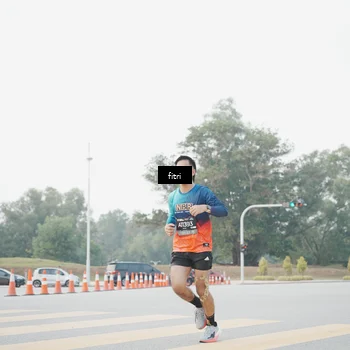 Runner Photo 6371270