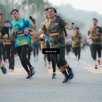 Runner Photo 6371283