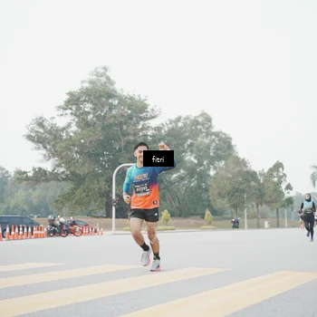 Runner Photo 6371287