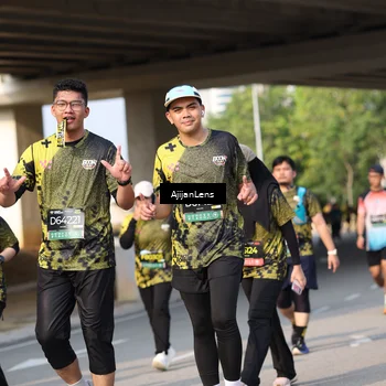Runner Photo 6371290