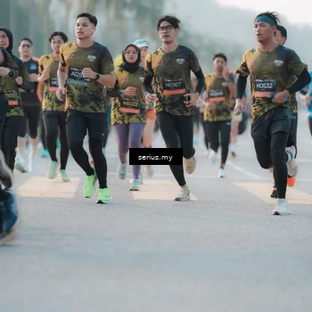 Runner Photo 6371295
