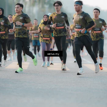 Runner Photo 6371303