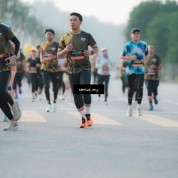 Runner Photo 6371305