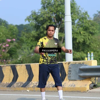Runner Photo 6371348