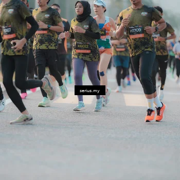 Runner Photo 6371369