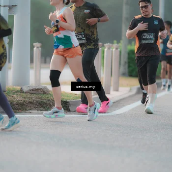 Runner Photo 6371383