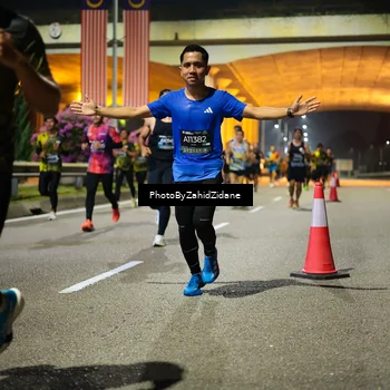 Runner Photo 6371393