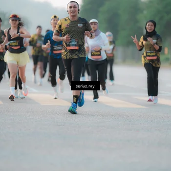 Runner Photo 6371408
