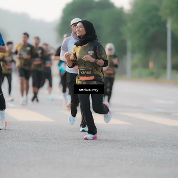Runner Photo 6371488