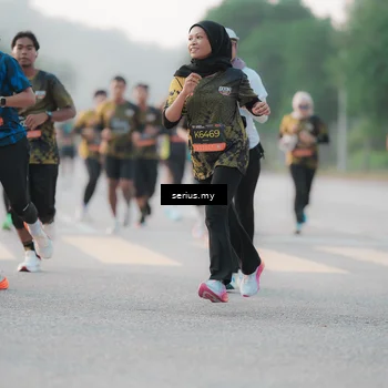 Runner Photo 6371502