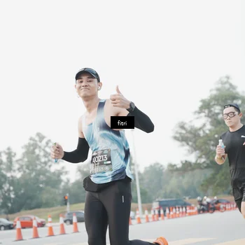 Runner Photo 6371510