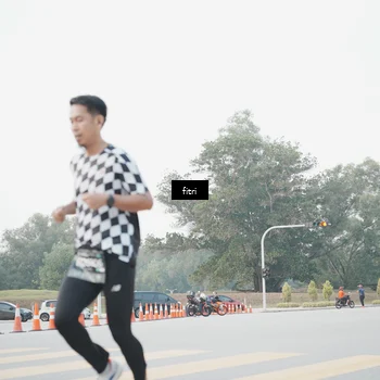 Runner Photo 6371518