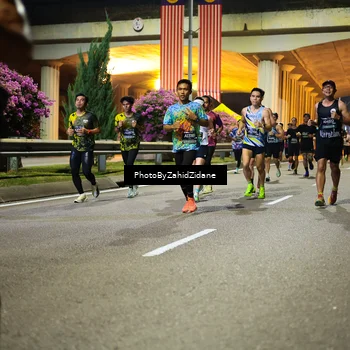 Runner Photo 6371523