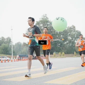 Runner Photo 6371536